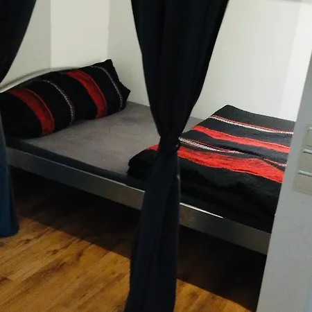 公寓 Ruhige In Mit Moebel Und Kostenlos Parkplatz Hinte